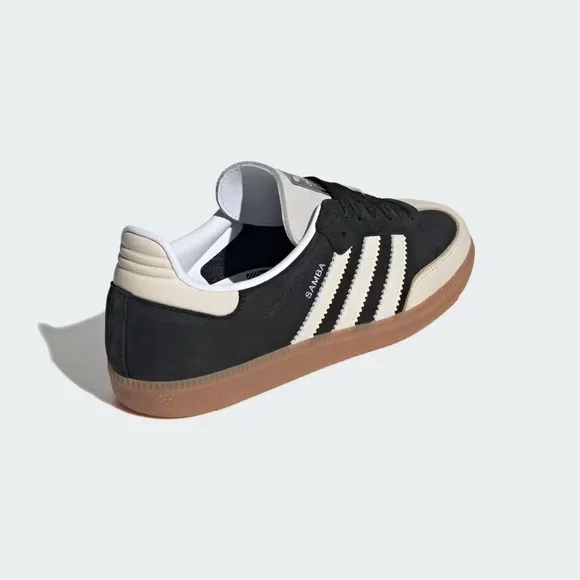 Adidas Samba OG Shoes in Core Black / Wonder White / Silver - Picture 5 of 16